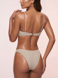 Exotic Top - Sand