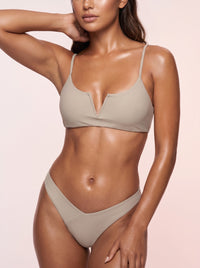 Exotic Top - Sand