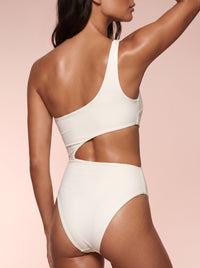 Sunseeker One Piece - Crisp White